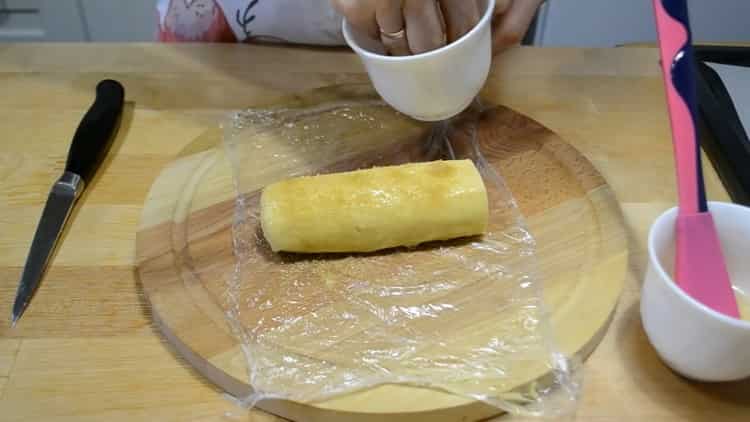 Para hacer galletas francesas, corta la masa