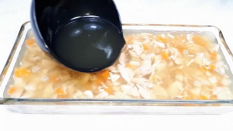 Gelée de poulet - une recette très simple et savoureuse