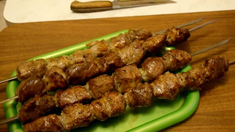 pinchos de carne listos