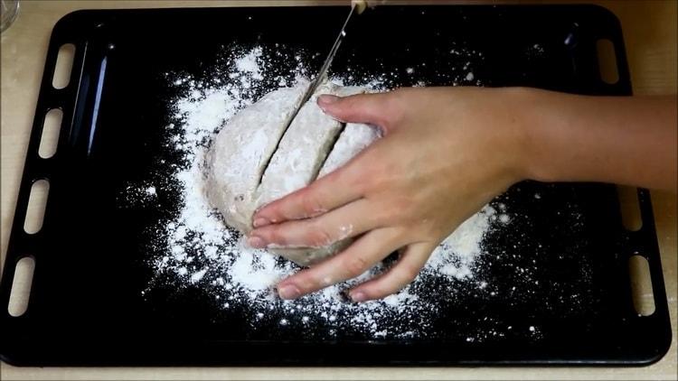 Para hacer pan, corte el pan