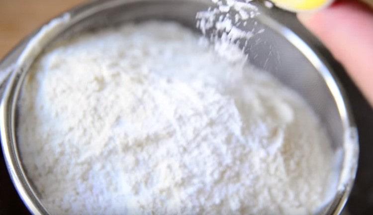 Sift the flour separately, mixing it with a baking powder.