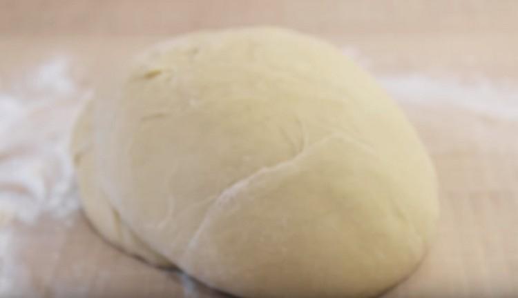 Knead the soft yeast dough.