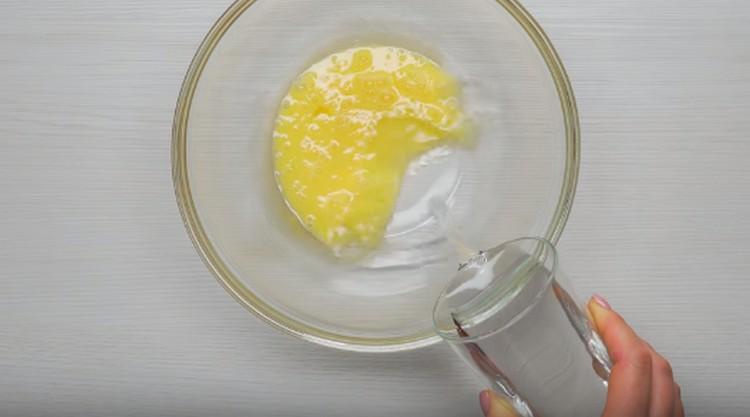 Add water to the egg.