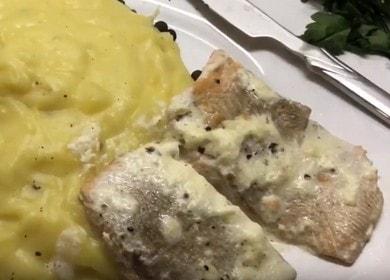 Tender pink salmon in cream: a delicious step by step recipe with photos.
