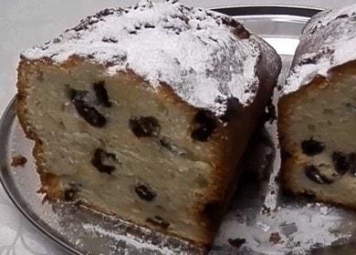 We prepare a delicious mayonnaise cake with raisins according to a step-by-step recipe with a photo.