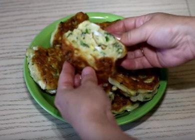 Kuhamo lijene pite s lukom i jajima prema postupnom receptu s fotografijom.
