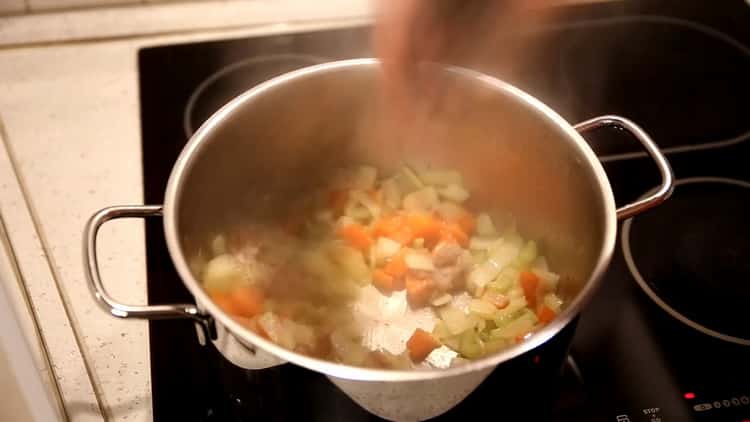 Pour soupe de goberge, ragoût de légumes