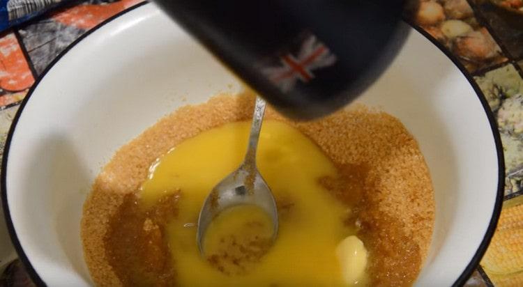 Ajouter la margarine fondue.