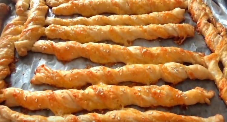 Puff pastry cheese sticks are baked very quickly.