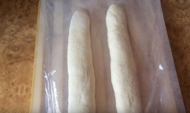 Formed baguettes should stand for another 3 hours and increase in volume.