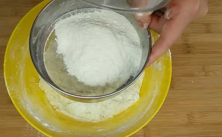 Sift flour for buns