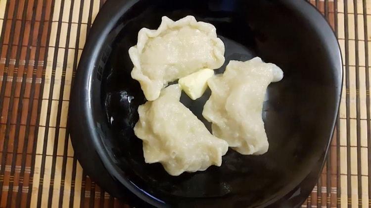 boulettes de pommes de terre crues prêtes