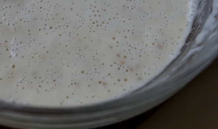 To prepare buckwheat bread in the oven, prepare the ingredients