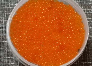Comment saler le caviar de truite - un moyen rapide de saler