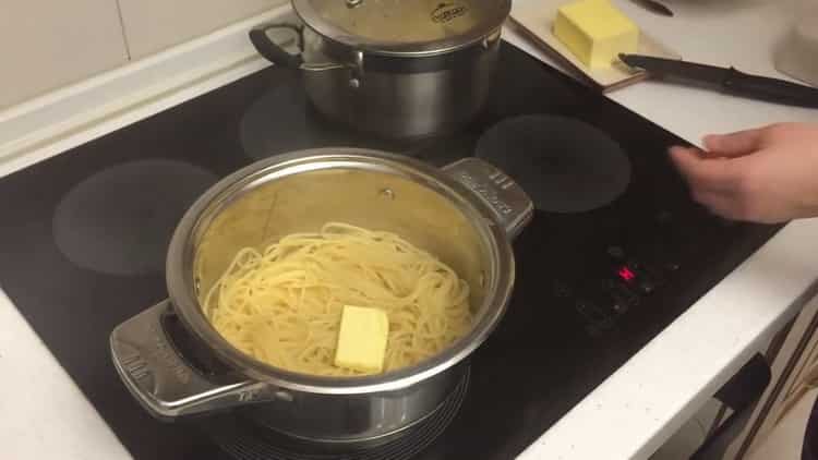 Add butter to make spaghetti