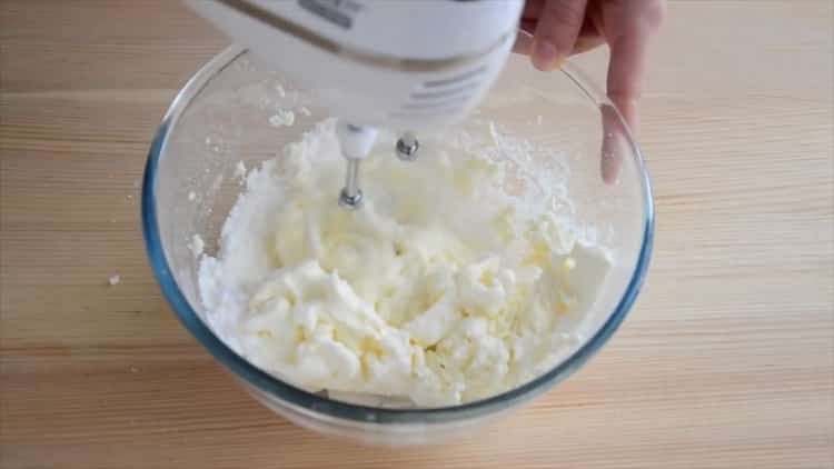 To make red velvet cupcakes, prepare a cream