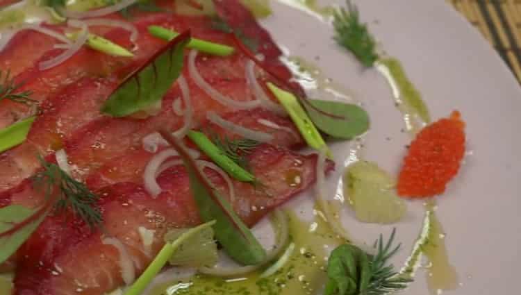 carpaccio de salmón listo