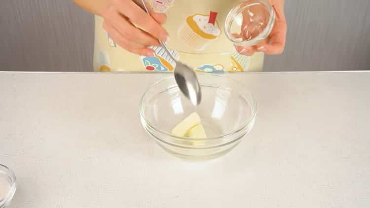 Cooking a cupcake in a mug in 5 minutes