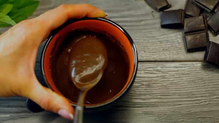 Pour un gâteau sans œufs, ajouter tous les ingrédients