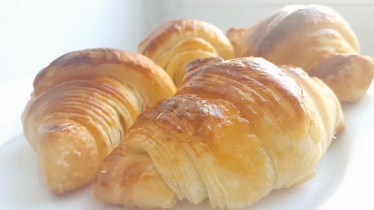 Puff pastry croissants according to a step by step recipe with photo