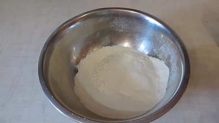 Da biste napravili tortilje umjesto kruha u tavi, pripremite sastojke