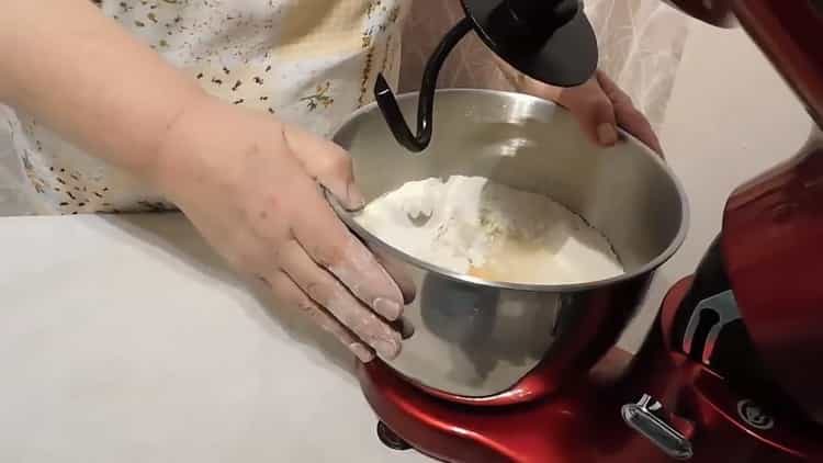 Pour préparer les gâteaux sur l'eau, préparez les ingrédients