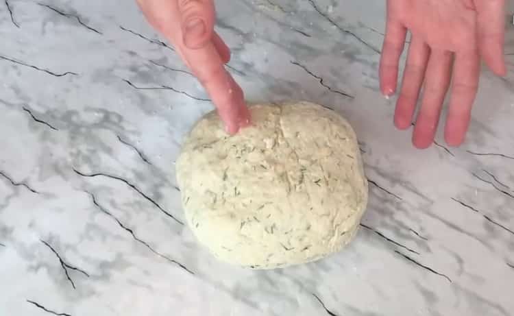 Pour faire des gâteaux avec du fromage cottage, préparez la pâte