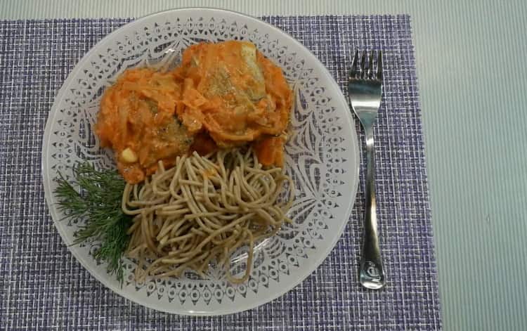 Pollock à la crème sure, recette pas à pas avec photo