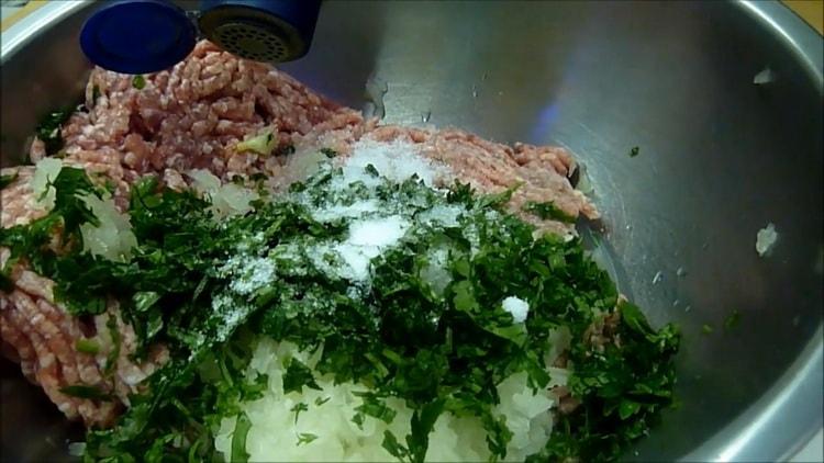 To make the stuffing for minced meat pasties, mix the ingredients