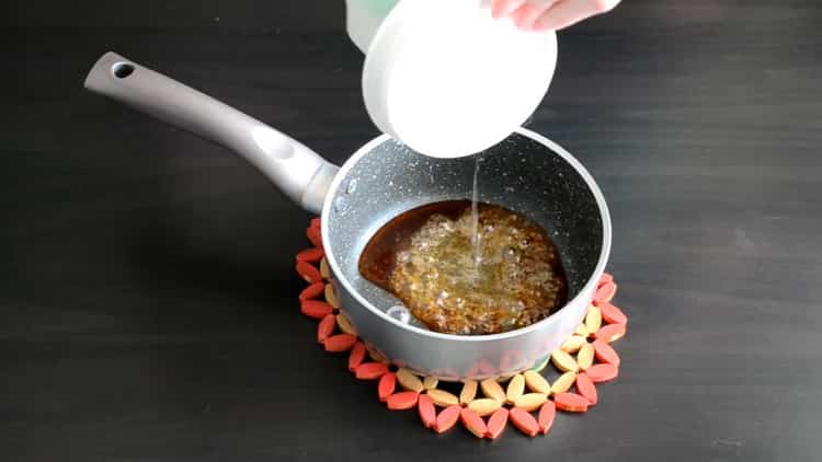 To make the filling for eclairs, boil the syrup