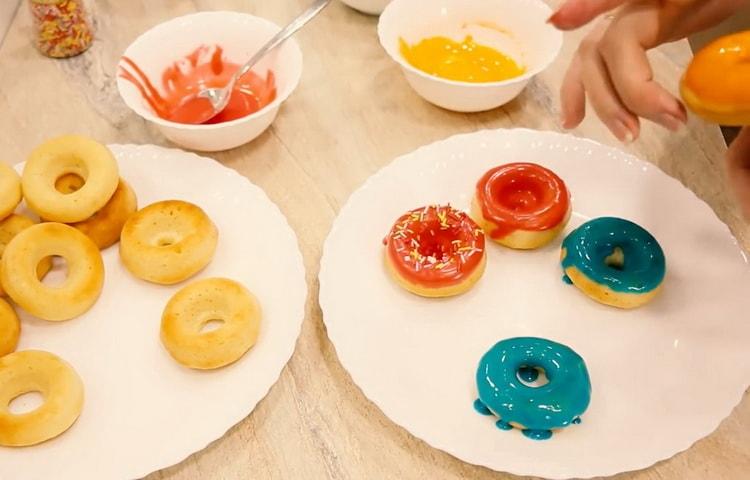 To prepare donuts in the oven, prepare all the ingredients.