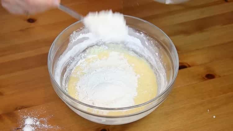 Da biste pripremili krafne sa kondenziranim mlijekom, pripremite sastojke