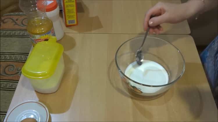 For the preparation of fried kefir donut, prepare the ingredients