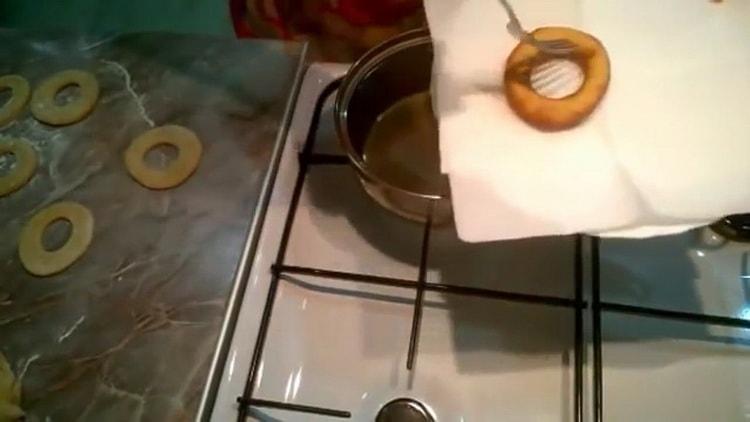 Donuts con un agujero: una receta paso a paso con una foto