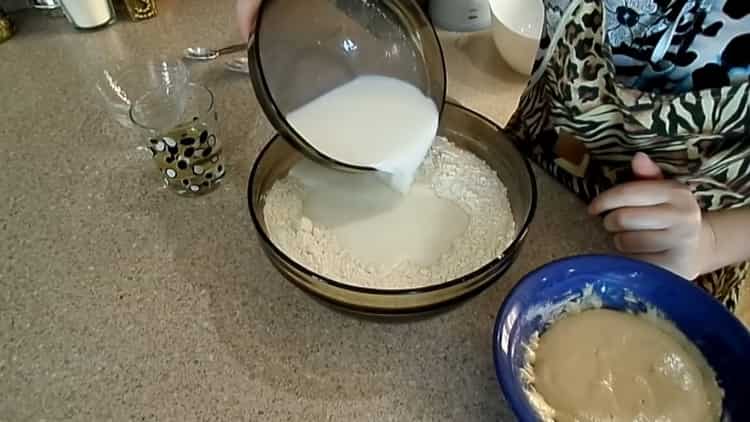 To make goiter bun dough, add milk