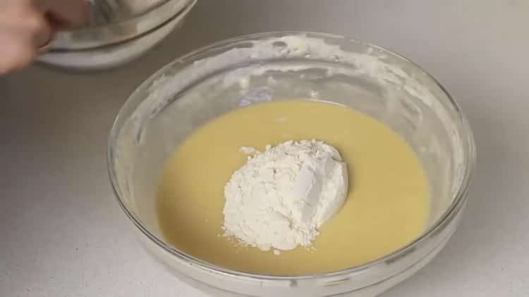 Sift flour to make buns
