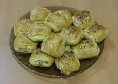 Puff with cottage cheese from a ready-made puff pastry according to a step-by-step recipe with a photo