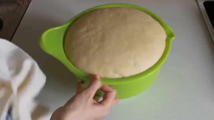 To make a dough for dry yeast buns, let the dough go