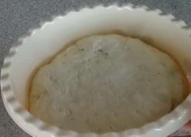 Kako naučiti kako napraviti ukusno tijesto od suhog kvasca za torte