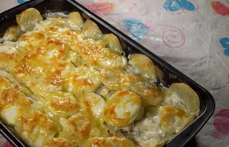 Cod with potatoes in the oven according to a step by step recipe with photo