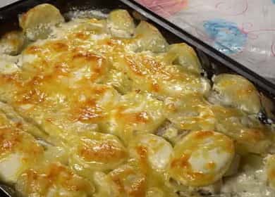 Oven cod with potatoes and cream