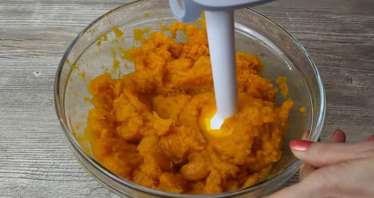 Grind a pumpkin to make a pumpkin muffin