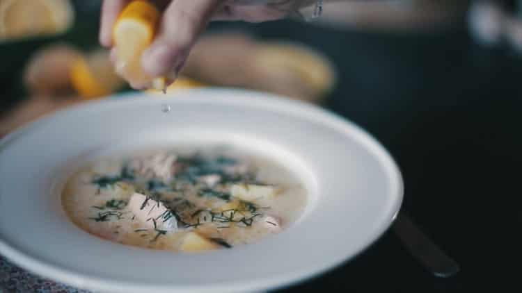 Finnish soup with salmon and cream is ready