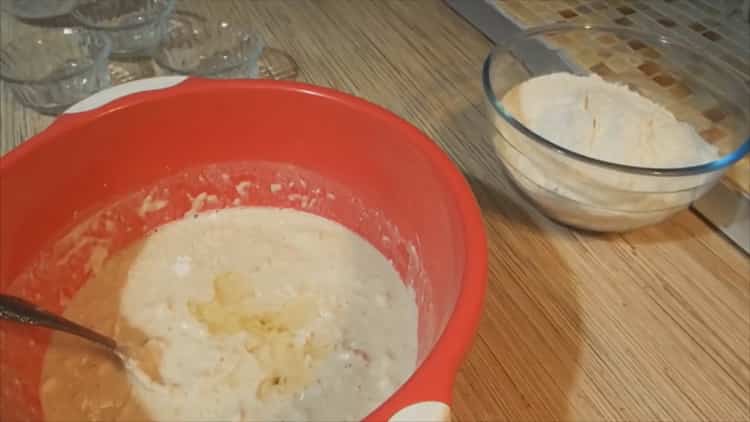 To make bread in a multi-cooker redmond add oil