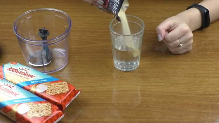 Pour faire un gâteau au fromage sans cuisson, préparez l’ingrédient