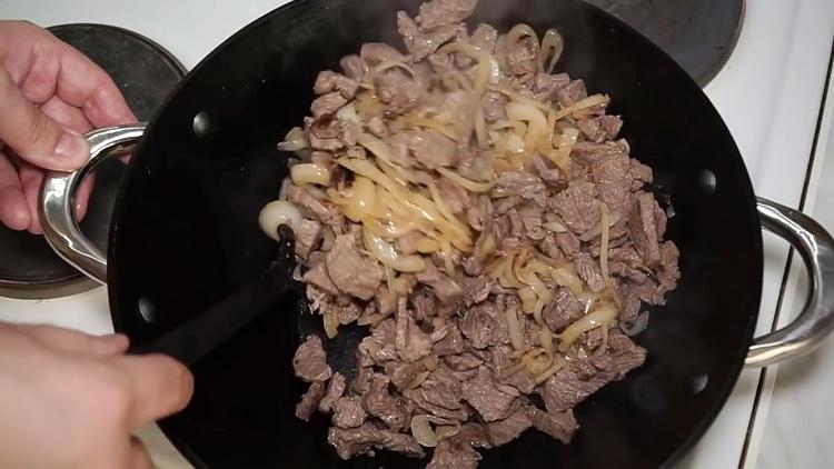 Tostadas, freír el ingrediente