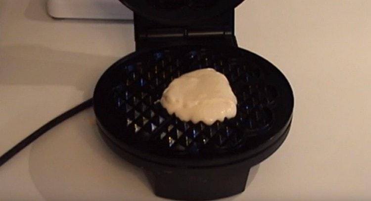 It is convenient to prepare such waffles in an electric waffle iron.