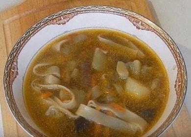 Fragrant mushroom noodles: cooked according to the recipe with a photo.