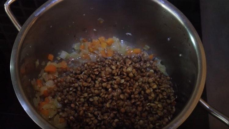 Now put the lentils in the pan.
