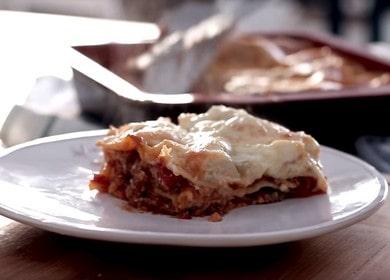 Véritables lasagnes classiques à la maison: nous cuisinons selon la recette avec des photos et des vidéos étape par étape.